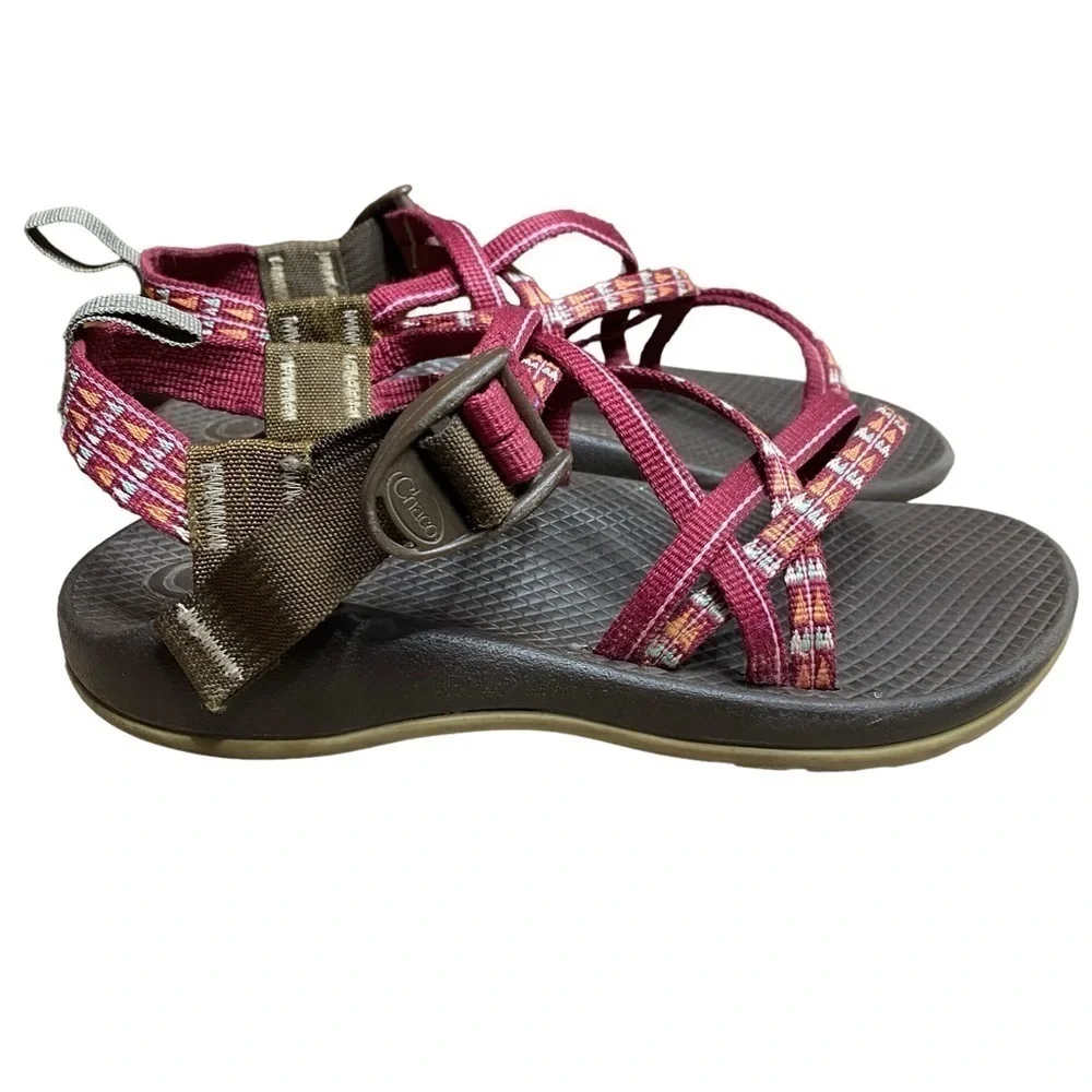 Chaco Z Cloud Burgundy Strappy Water Hiking Sandals Size 3